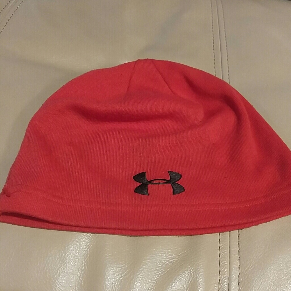 Under Armour beanie